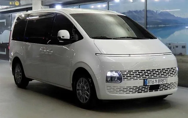 스타리아 중고차 스타리아 하이브리드 HEV 1.6 카고 3인승 매물 사진 20 - 2025/04 75,795km
